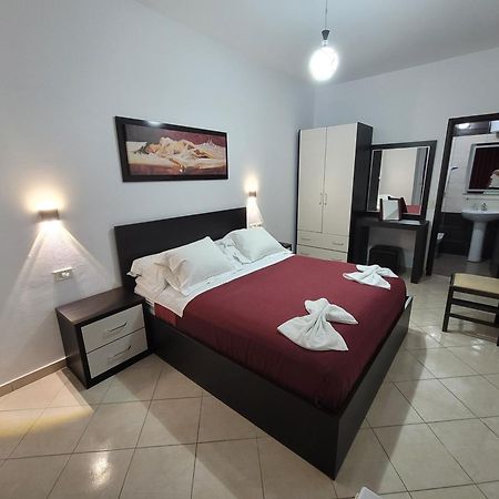 Haris Hotel Vlora Kültér fotó