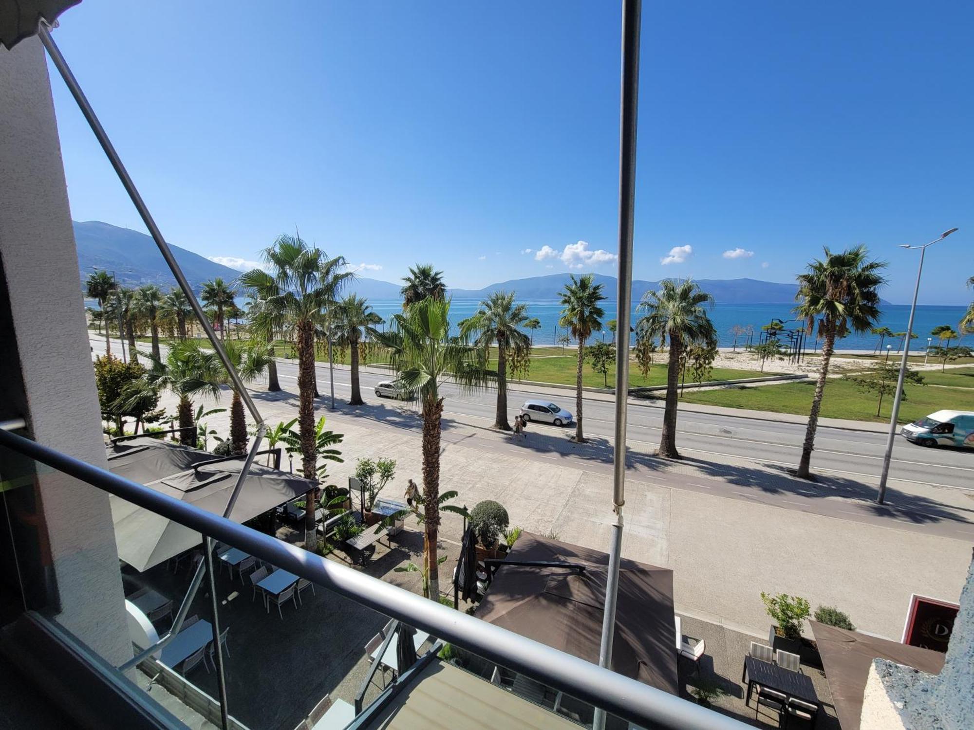 Haris Hotel Vlora Kültér fotó