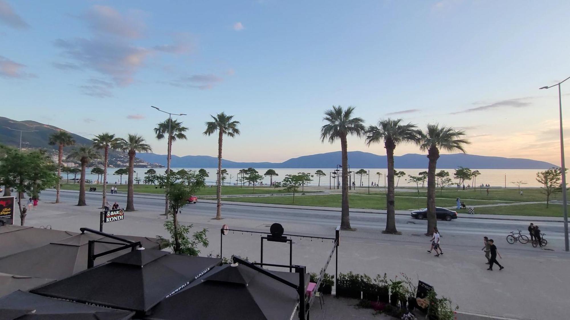 Haris Hotel Vlora Kültér fotó