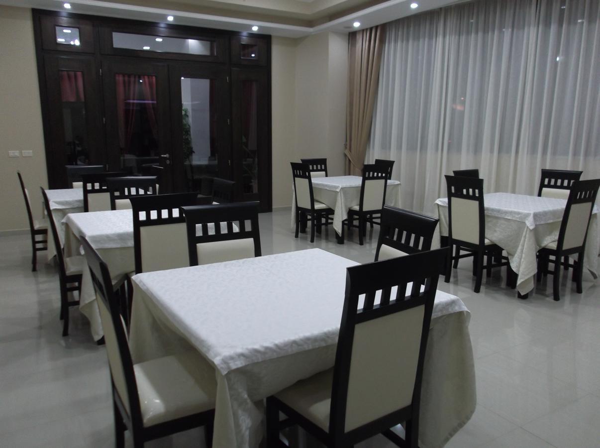 Haris Hotel Vlora Kültér fotó