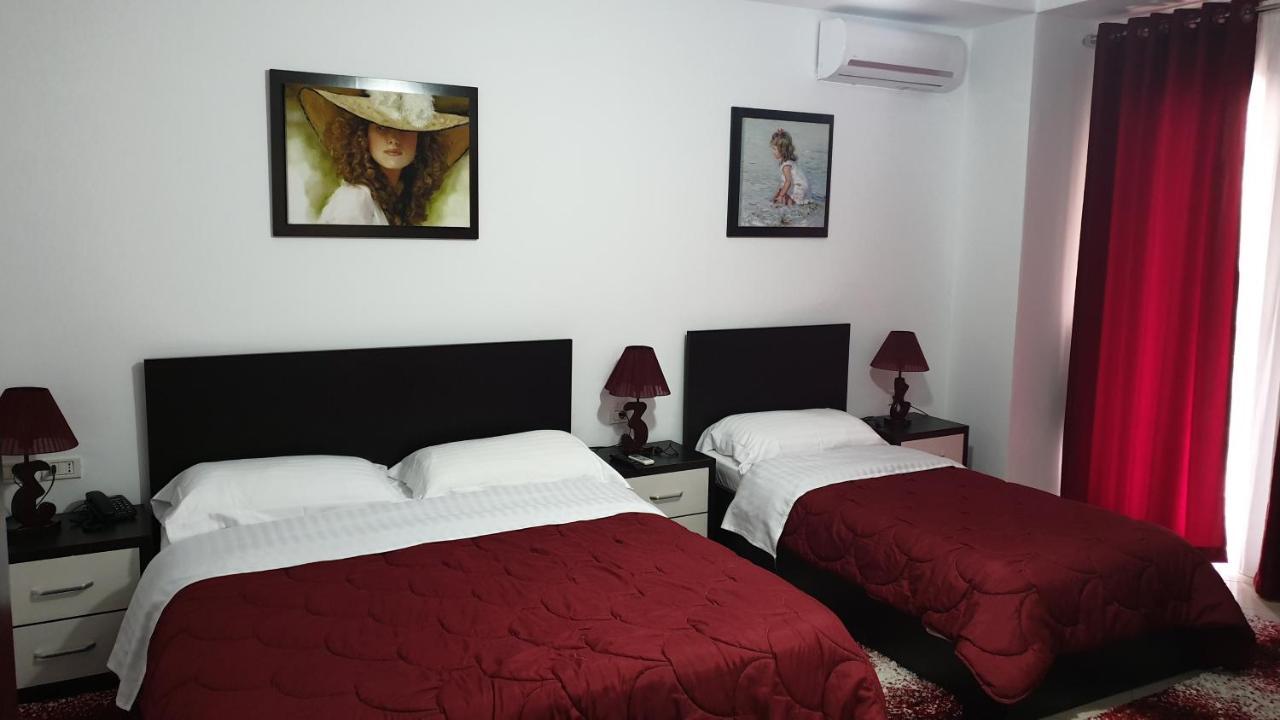 Haris Hotel Vlora Kültér fotó